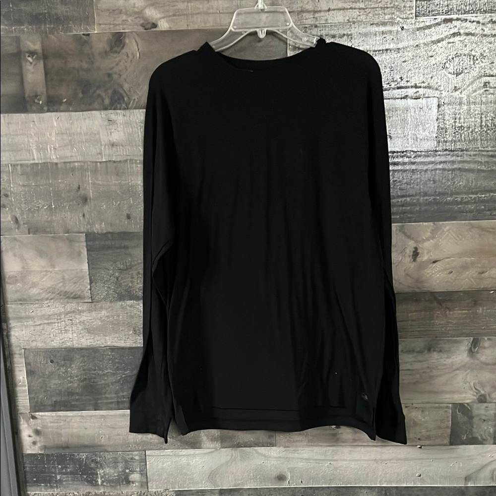 Men’s Classic Black Running Shirt
